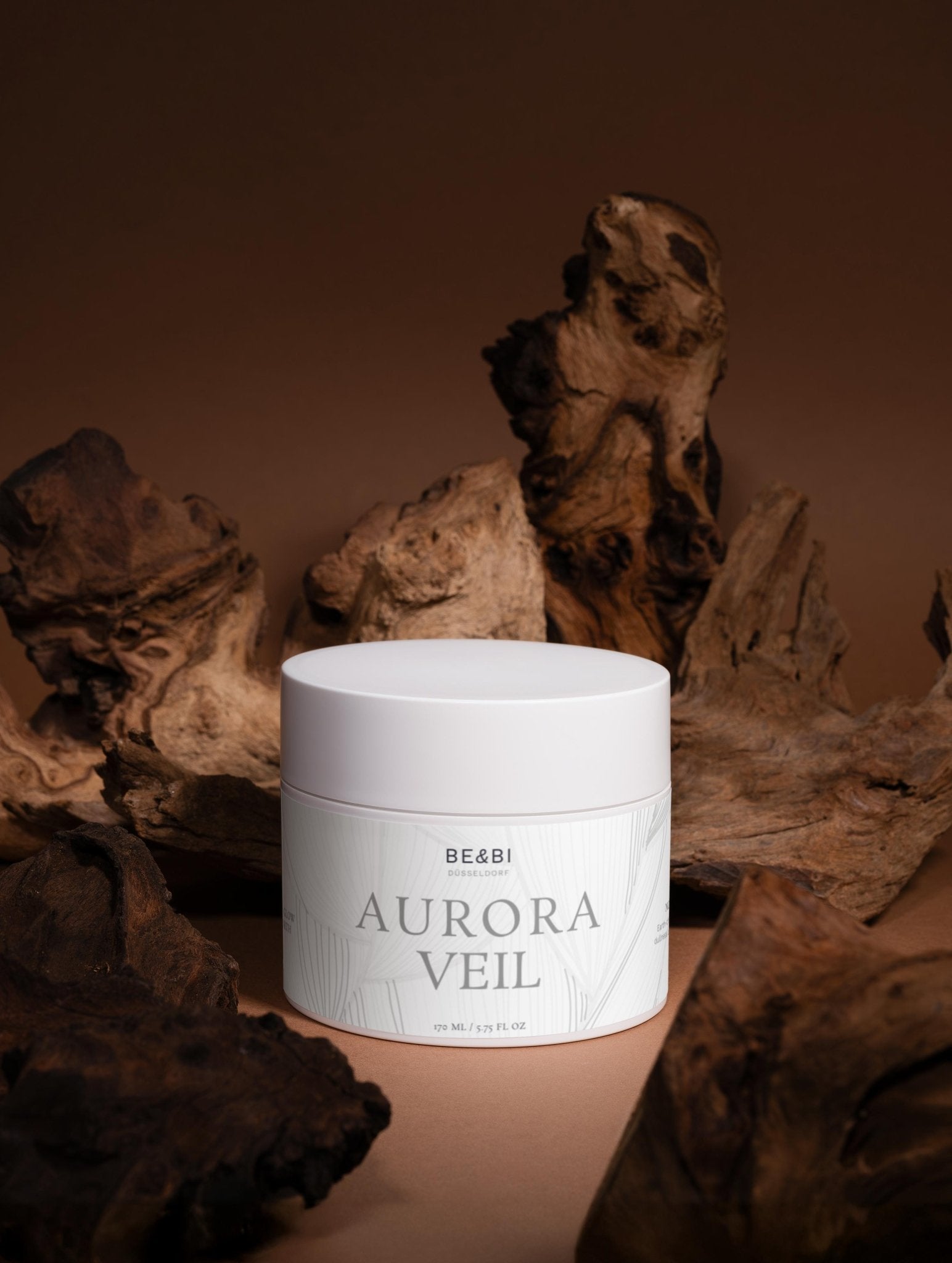 Bergamond &amp; BirchAurora Veil – Nordic Glow Scrub